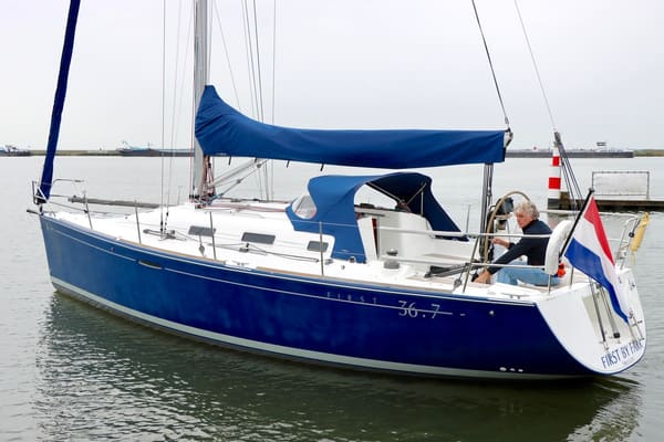 Beneteau First 36.7 Performance 2002 – snel en compleet
