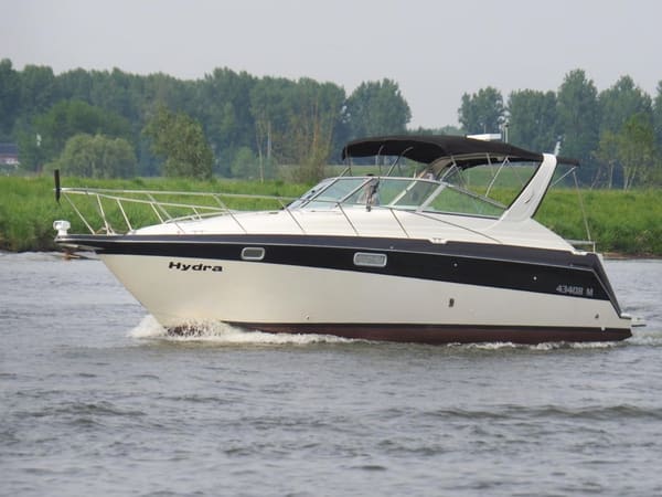 Maxum 3200 SCR 1994 – Sportieve cruiser met dubbele motor