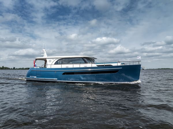 Babro Tridente 44 OC 2024 – salon en kuip op één niveau