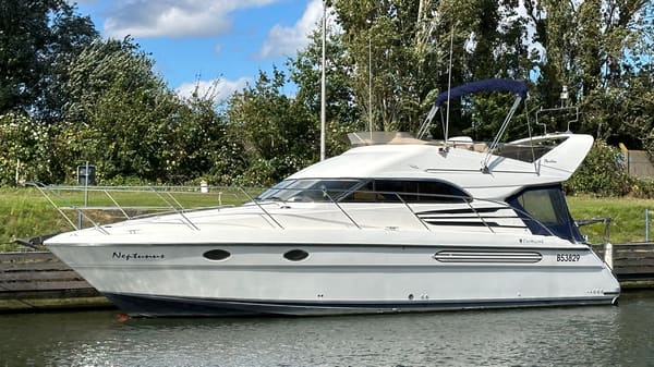 Fairline Phantom 40 1996 – Flybridge met 2×370 pk Volvo