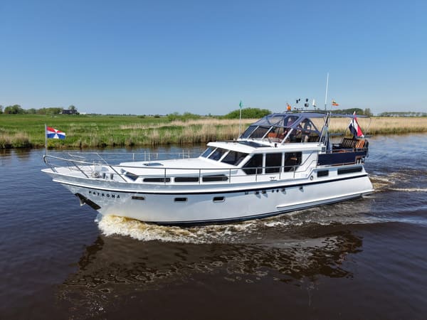 Valkkruiser 12.50 AK Cabrio 1994 – Redceder interieur, 3 hutten