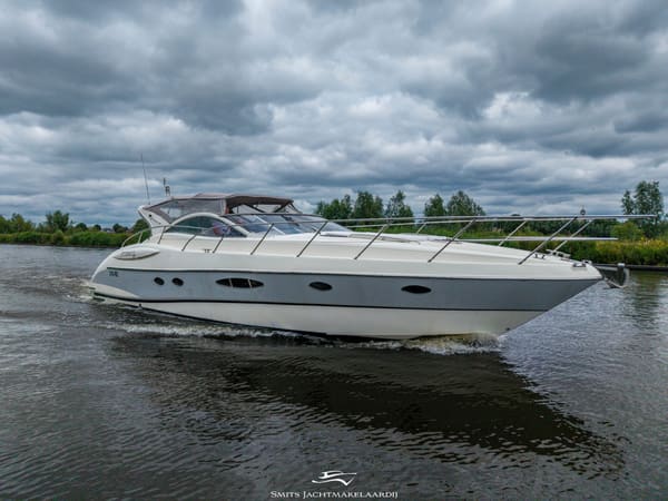 Azimut Gobbi Atlantis 47 2003 – Sportief & comfortabel