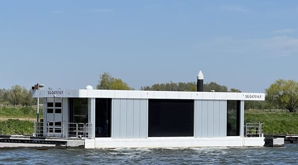 My Dream Houseboat 15.00 2021 – Instapklaar wonen op water