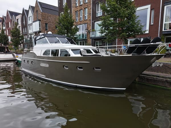 Van der Heijden 14.00 Dynamic DeLuxe 2009 – Volledig gerefitte Ferres