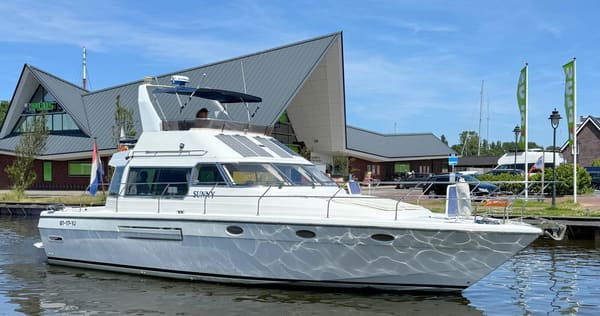 Whitewater Wolfe 46 Flybridge 1990 – Zeewaardig met dubbele besturing