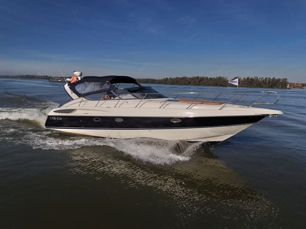 Cranchi Endurance 39 (2002) – Z-drives en 520pk totaal