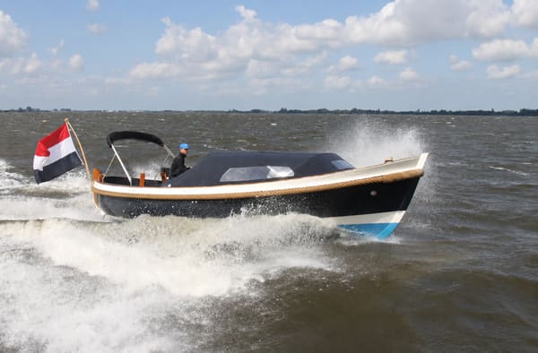 Van Wijk 8.30 1999 – luxe afwerking, 1800 uur