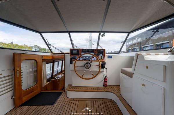 Van den Hoven Allure 155 Cabrio 2002 – volvolume stuurhuis-cruiser