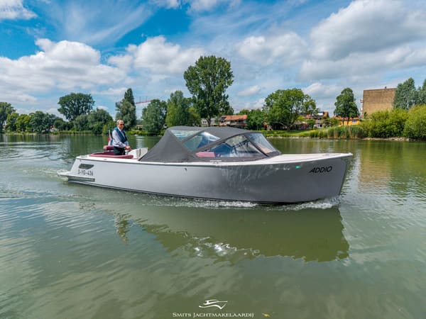Bola GS Tender 27 Semi Cabin 2022 – Luxe cabinsloep met weinig uren