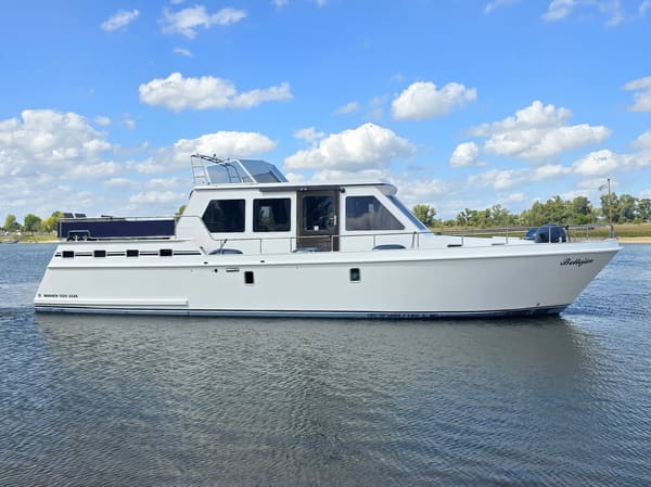 Marhen Kruiser 15.00 AK Cabrio 2004 – Ruim woonschip met mahonie afwerking