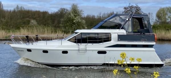 Vri-Jon Contessa 37 AK Cabrio 1999 – robuust staal, 3 hutten