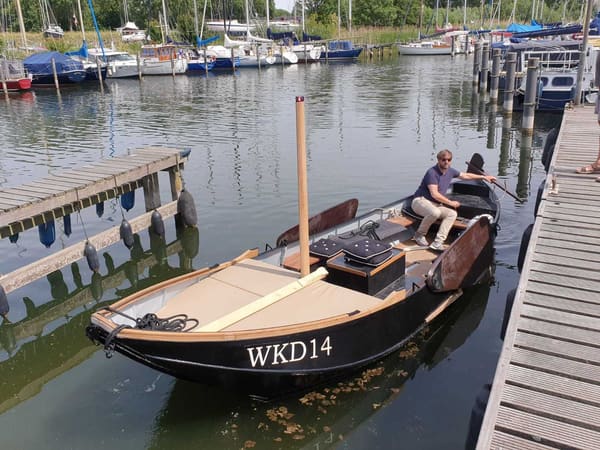 Zalmschouw 730 1937 – Gerestaureerde stalen tender met hut
