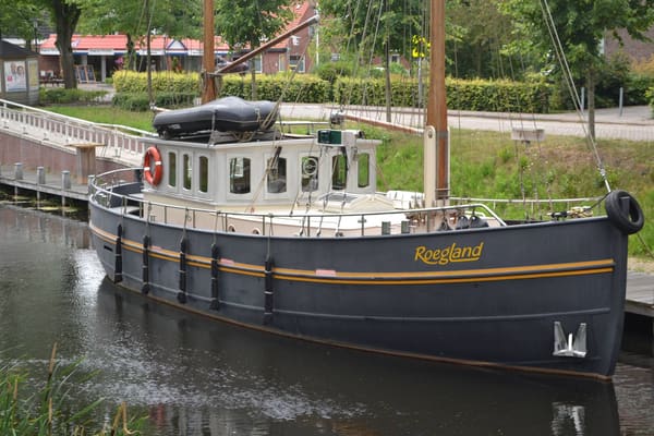 Bronsveen Januskotter 2006 – stalen zeilkotter met stabilisatie