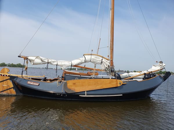 Vreedenburgh Schokker 10.75 1977 – Volvo Penta D2-50 nieuw 2023