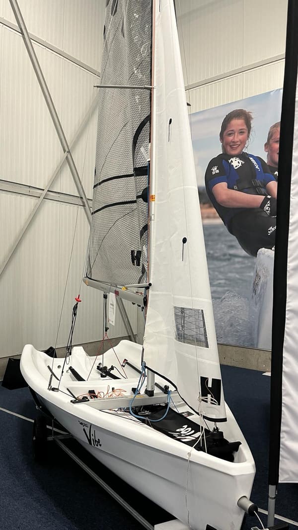 Topper Topaz Vibe Race XT 2023 – Demomodel met korting