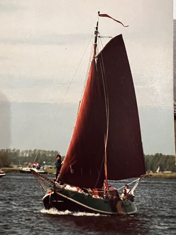 Vollenhovense Bol 8.10 1985 – Wadvaarder met nieuw motorblok