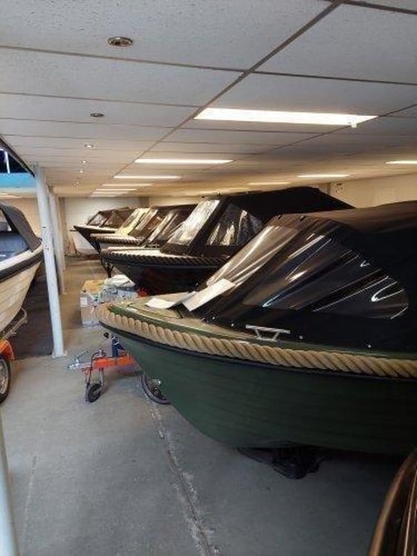 Polyester sloepen 3,6-6,9m – diverse types nieuw