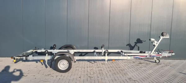 Kicktrailer KT1300 Smart Tender 2026 – Geremd met Nederlands kenteken