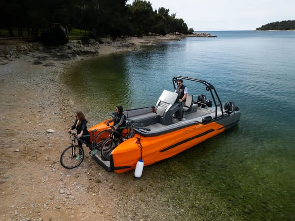 Roto Nautica Korkyra 650 Pro 2026 – werkboot met front-loading