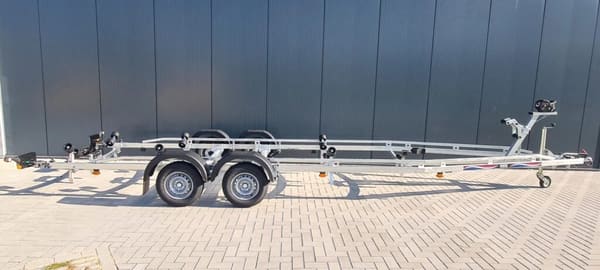 Kicktrailer KT2500 XXL LED 2026 – Geremd tot 8,5m