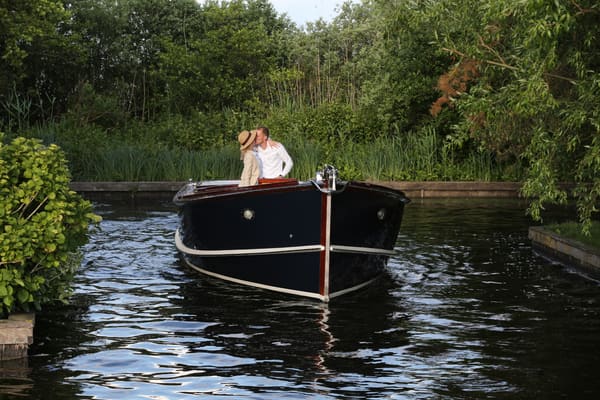 Brandaris Barkas 1100 Open 2005 – Mahonie sloep met 2×315pk