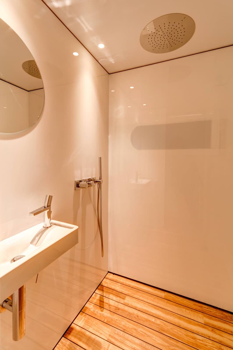 Houseboat MOAT Floating Hotel Room foto 13