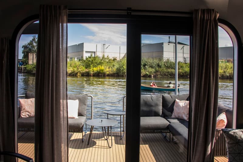 The Coon 1000 Houseboat foto 12