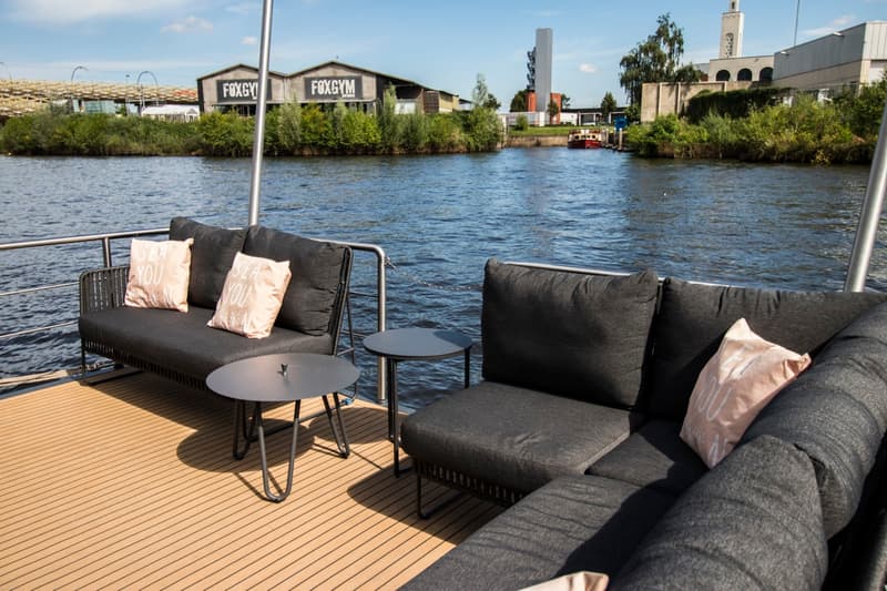 The Coon 1000 Houseboat foto 11