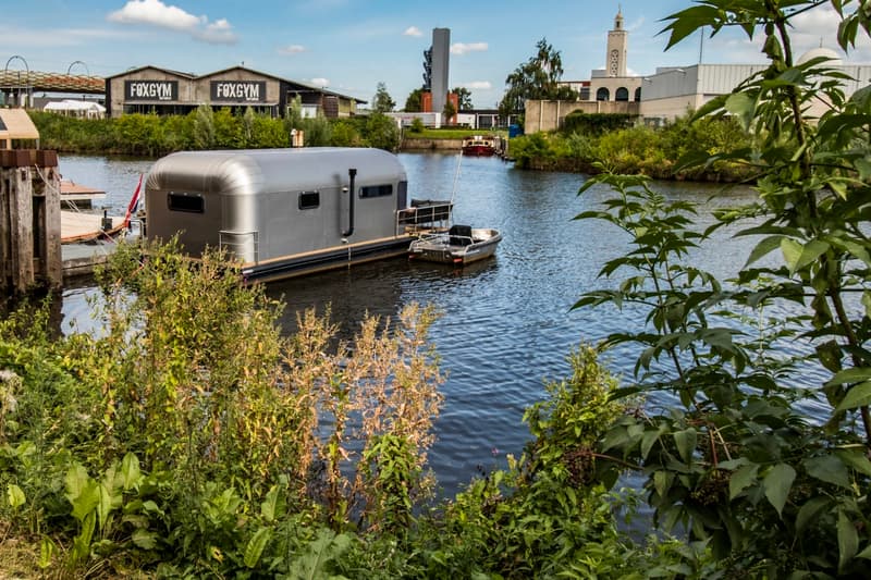 The Coon 1000 Houseboat foto 24