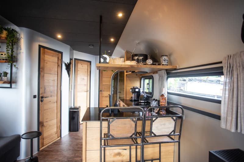 The Coon 1000 Houseboat foto 22