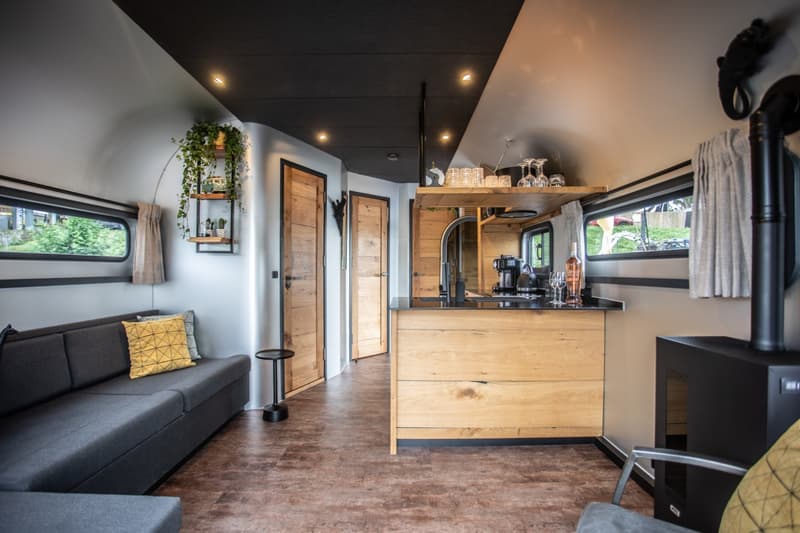 The Coon 1000 Houseboat foto 21