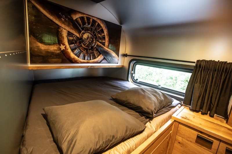 The Coon 1000 Houseboat foto 15
