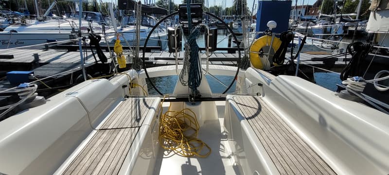 Bavaria 35 Match foto 6