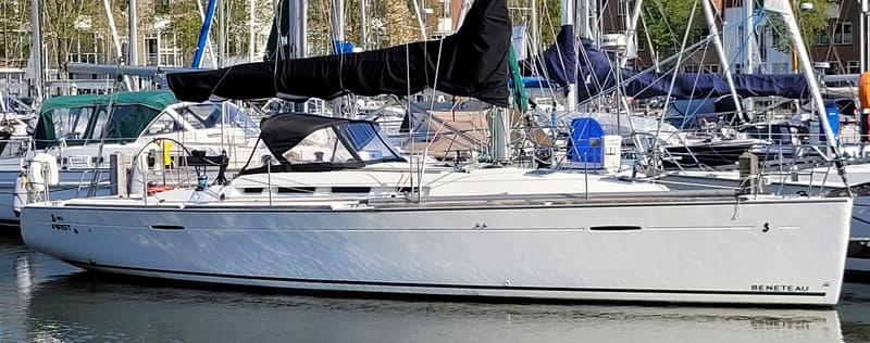 Beneteau First 40 foto 2