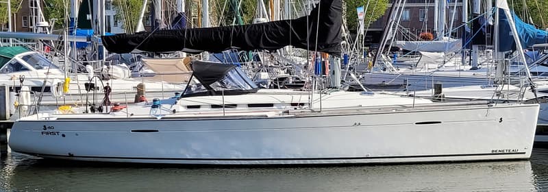 Beneteau First 40 foto 1