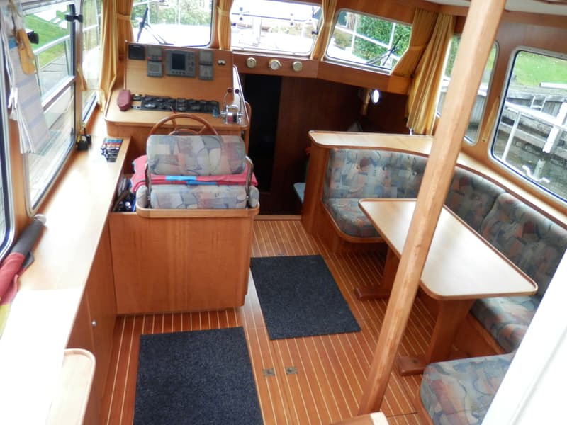 Linssen 380 Dutch Sturdy AC Twin foto 12