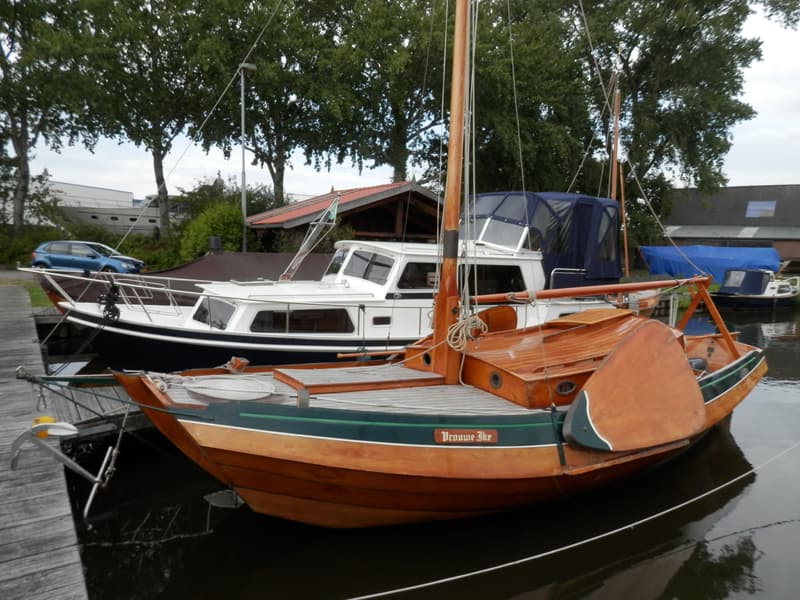 Van Der Meulen Kajuitzeilschouw 800 foto 3