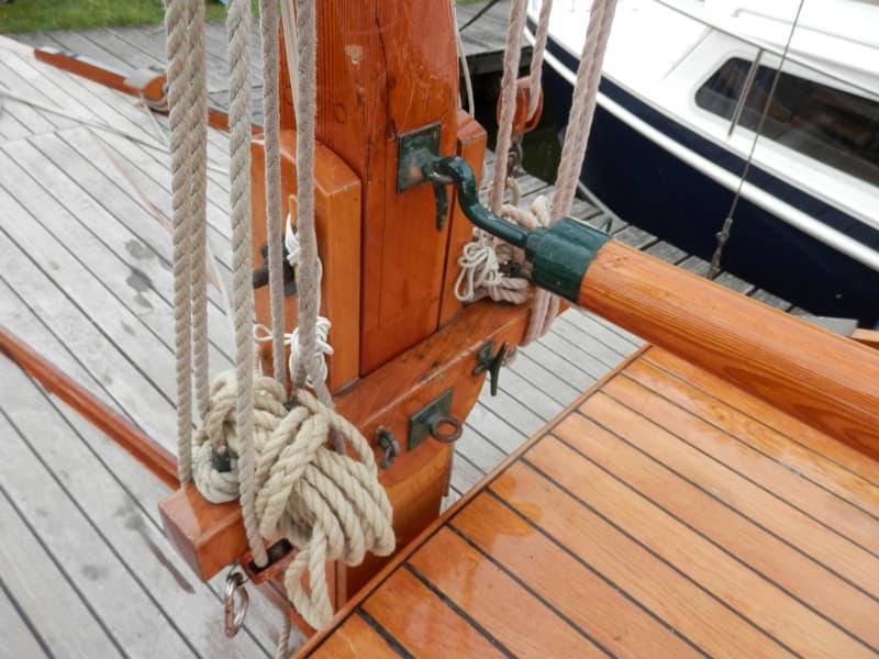Van Der Meulen Kajuitzeilschouw 800 foto 17