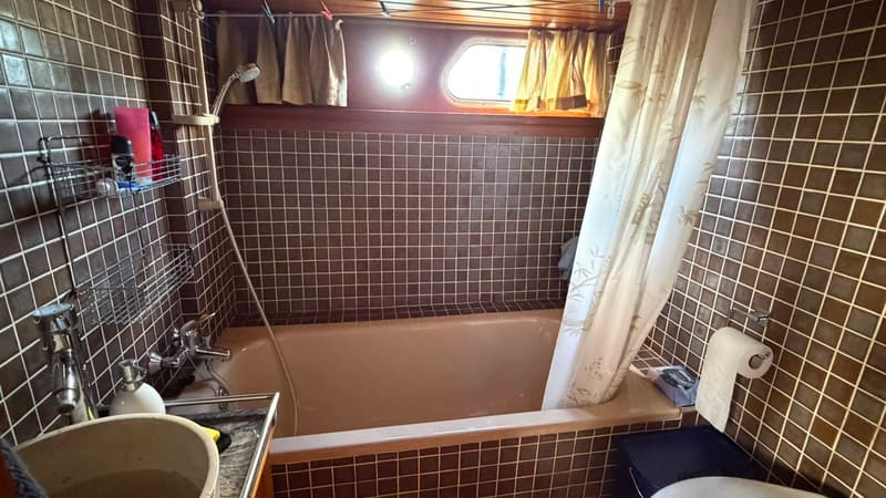 Van Der Valk 1300 Fly Bridge foto 23