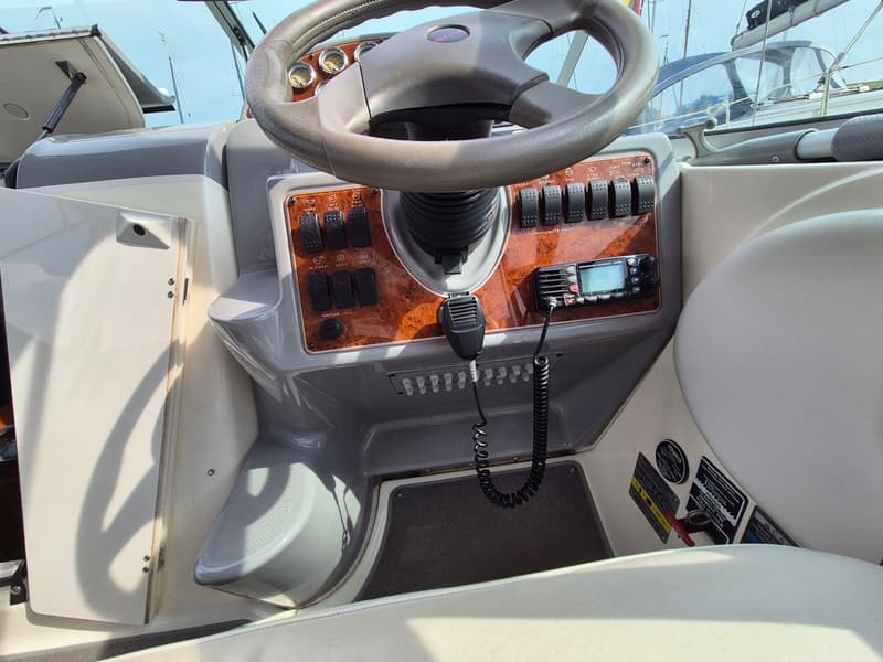 Bayliner 275 foto 11