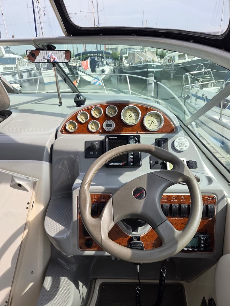 Bayliner 275 foto 12