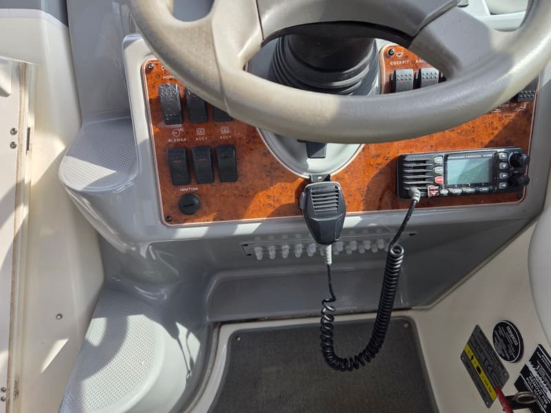 Bayliner 275 foto 13