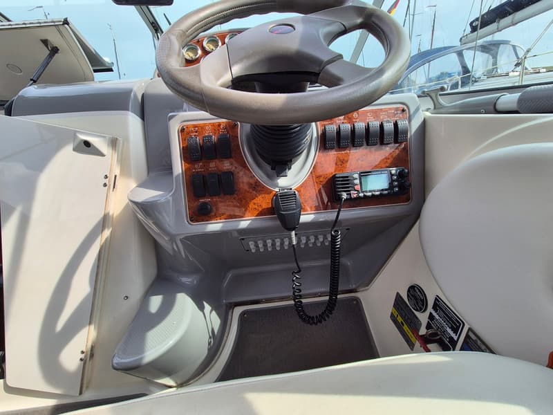 Bayliner 275 foto 4
