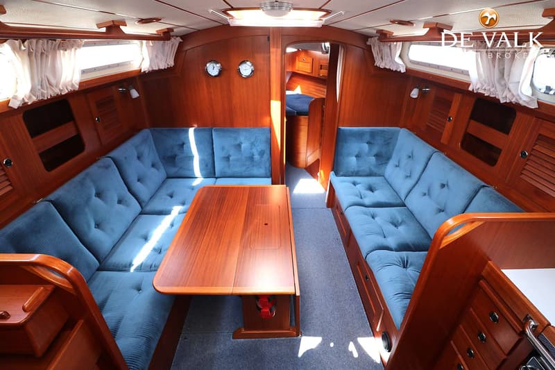 Hallberg Rassy 36 foto 19