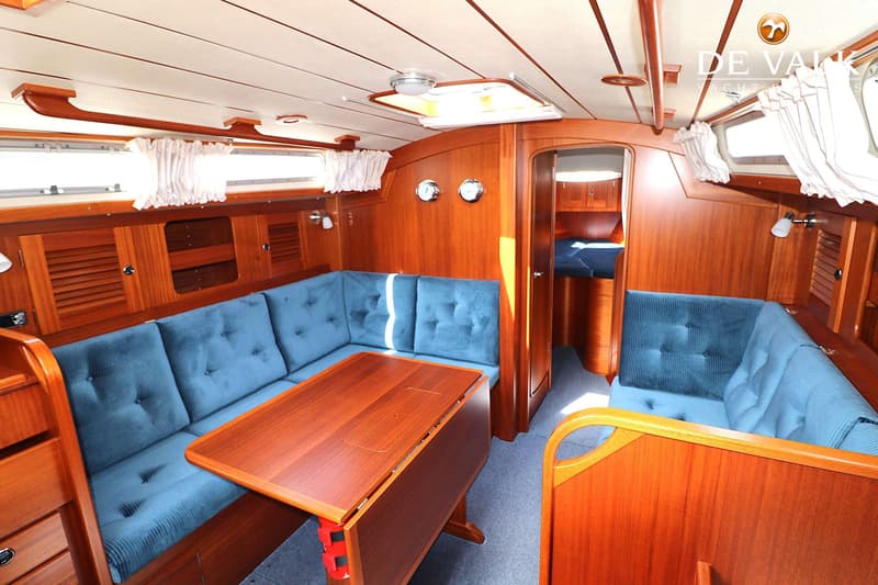 Hallberg Rassy 36 foto 21