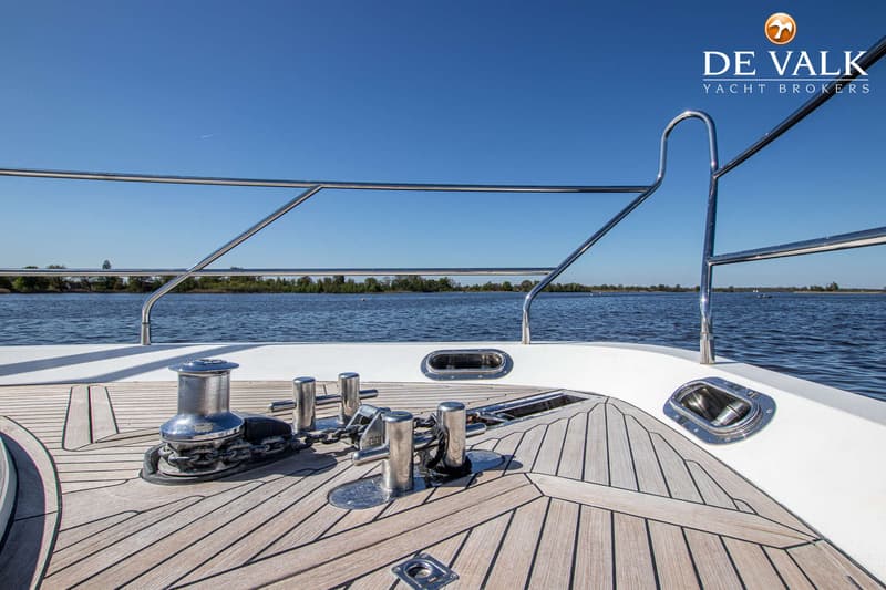 Princess 61 Flybridge foto 13