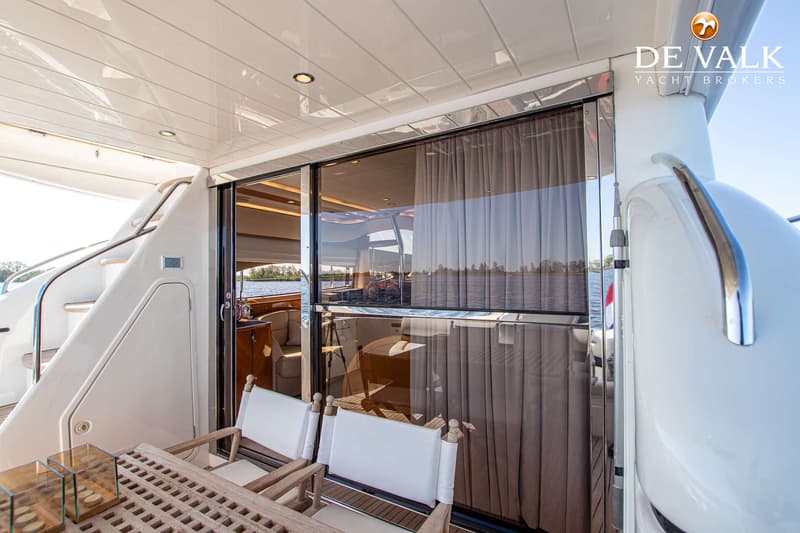 Princess 61 Flybridge foto 18