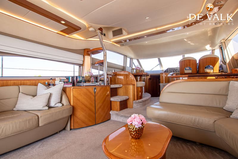 Princess 61 Flybridge foto 21