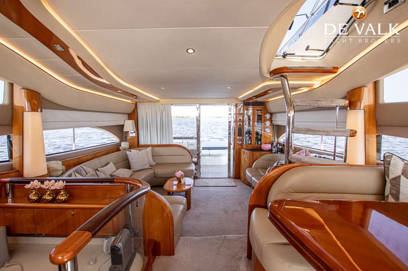 Princess 61 Flybridge foto 22