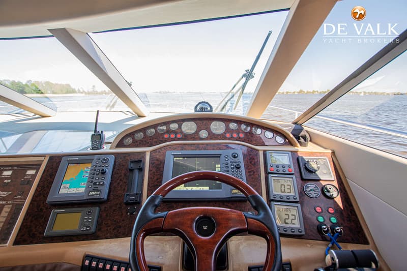 Princess 61 Flybridge foto 23